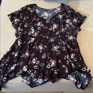 Torrid size 4 skull blouse